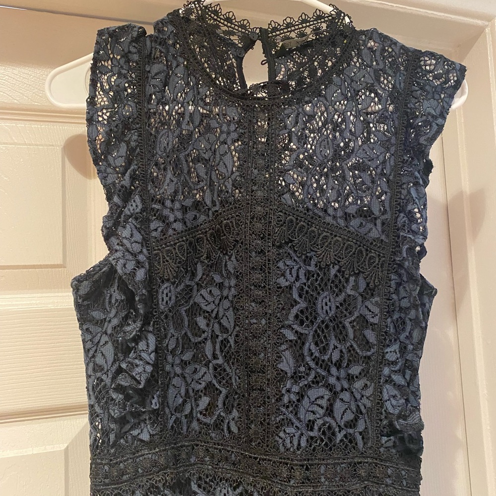 SOLD Zara lace dress - Picture 2 of 6